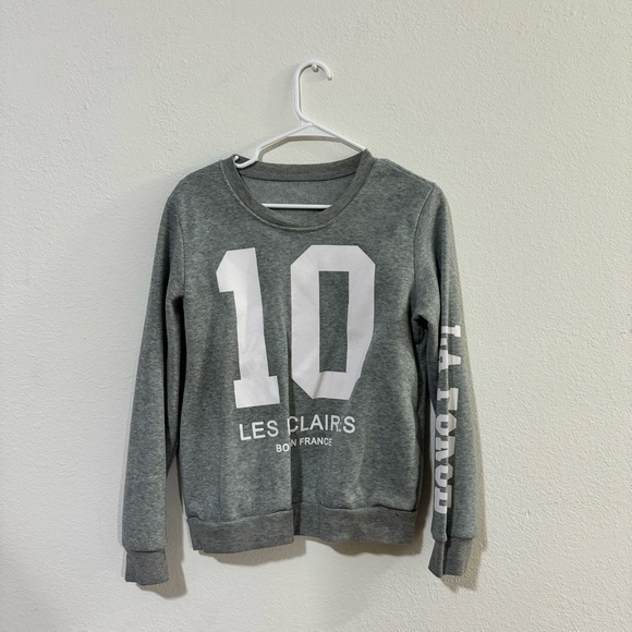 Sweaters - Grey Sweater